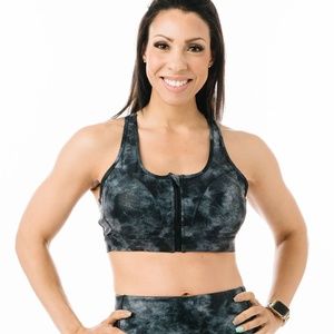 Zyia Zipper Front Bra